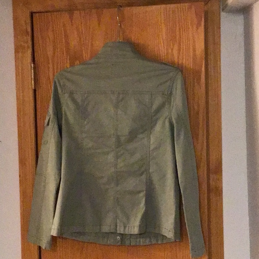 Jacket - Picture 3 of 7